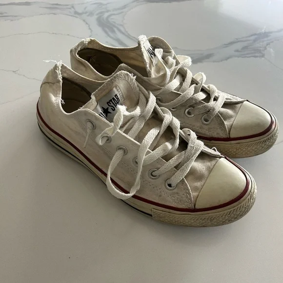 2/$30 Converse All Star chucks sneakers white blue navy red fits like wm’s 8.5-9 - Picture 2 of 8